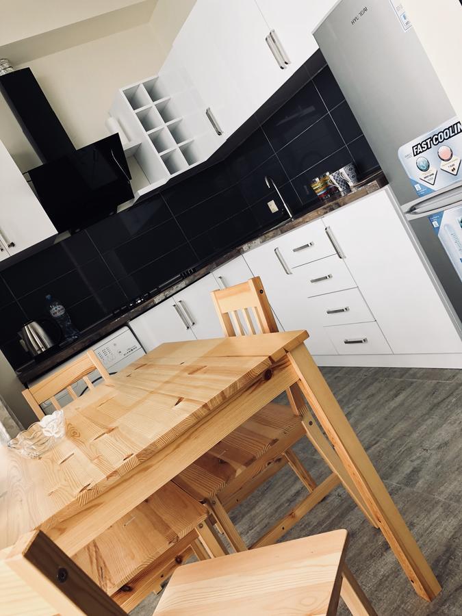 גוניו Tini'S Apartment מראה חיצוני תמונה